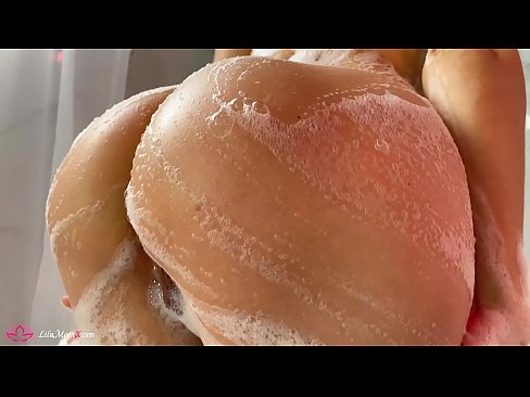 ❤️ Brunette pussy bibragailuarekin masturbatzen du dutxan orgasmo bizia lortzeko ❤️❌ Sluts gurean eu.novoporn-com.ru ❌️
