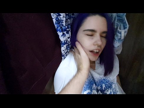 ❤️ Nire ahizpa armairuan aurkitu eta lagundu zion esperma ❤️❌ Sluts gurean eu.novoporn-com.ru ❌️